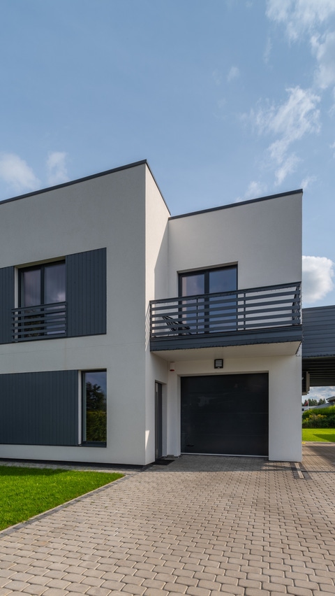 Image of a flat roofed home